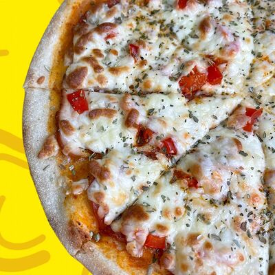 Пицца Итальянская маленькая в banana pizza по цене 396 ₽