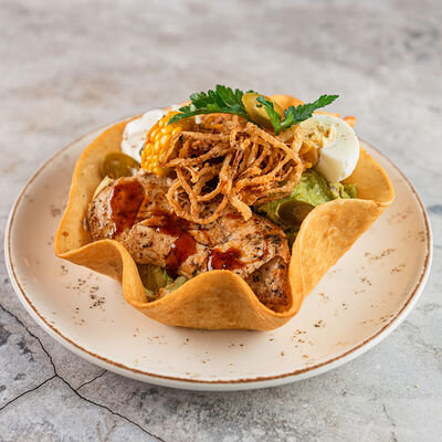 Тако салат в Биродром и Панчетта по цене 780 ₽