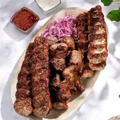 Мясной сет в Петрушка по цене 2160 ₽