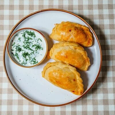 Пирожки панцеротти с говядиной в Da Vinci Coffee по цене 1500 ₸