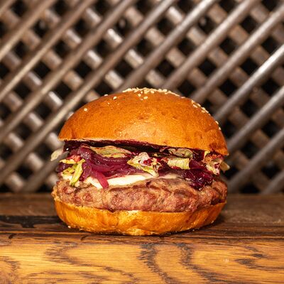 Бургер Барри Уайт в Гриль Бар Понеслось по цене 630 ₽