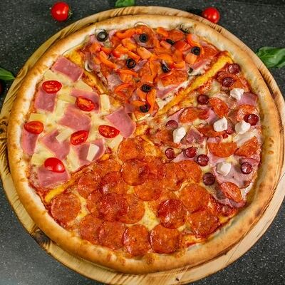 Пицца ассорти в Pizza-grand по цене 750 ₽