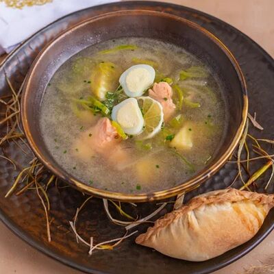 Уха по-татарски с расстегаемв Мархаба Халяль по цене 1116 ₽