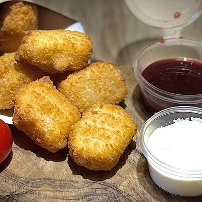 Сырные медальоны камамбер XLв Burger size по цене 599 ₽