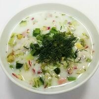 Окрошка с кефиром в Ананас
