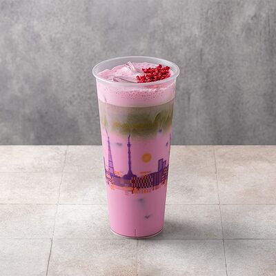 Айс матча-латте Малина-кокос в Шоколадница по цене 390 ₽