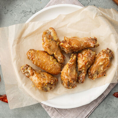 Крылья в медово-горчичном соусев Вкусный цыпленок по цене 359 ₽