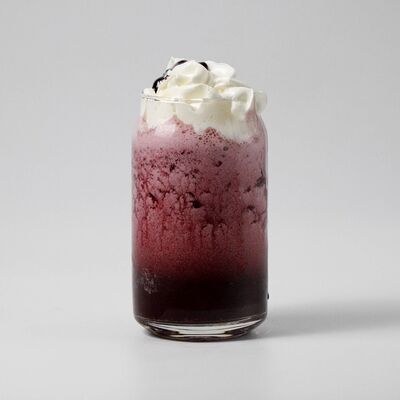 Смузи ягодный в Rabbit по цене 2590 ₸