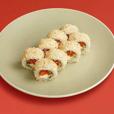 Ролл Аляска с лососем в SushiMe по цене 619 ₽
