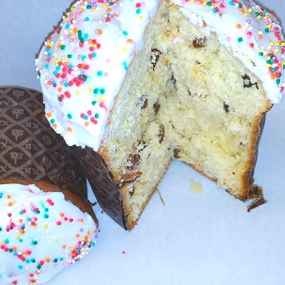 Пасхальный кулич с изюмом в Хлеборезов по цене 195 ₽