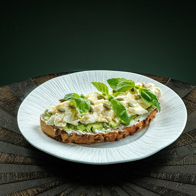 Авокадо тост в Артхаус по цене 590 ₽