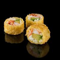 Теплый ролл с креветкой в Kabuki