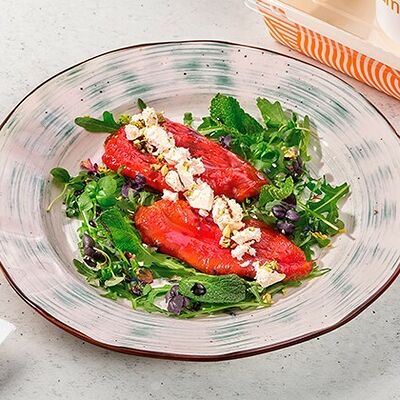 Печёные перцы с фетой и фисташками в iL Патио по цене 17 р.