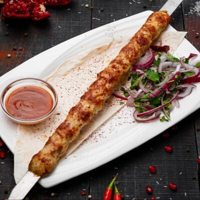 Люля-кебаб куриный в Мясье House по цене 680 ₽