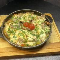 Сковородка с томленым ягненкомв Лось Лосось