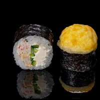 Запеченные роллы с крабом в Мама Рыба