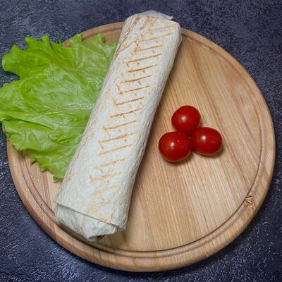 Шаурма с куриным филе на углях в Арарат по цене 260 ₽