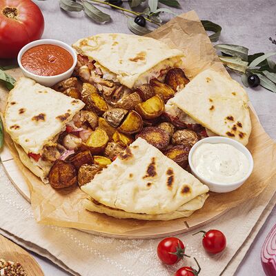 Скепасти с курицейв Пицца и Скепасти по цене 680 ₽