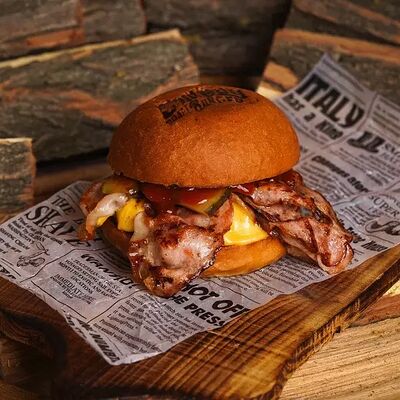 Клинт Иствуд в CowBoy Burger по цене 880 ₽