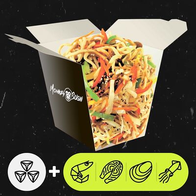 Wok гречневая соба c морепродуктами (креветка, лосось, кальмар, мидии) в Monkey Sushi по цене 580 ₽