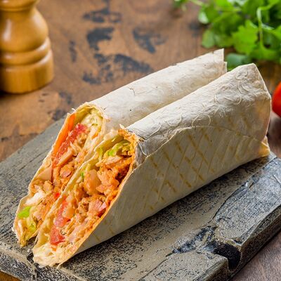 Шаурма Гигант в Fasol & Food по цене 599 ₽