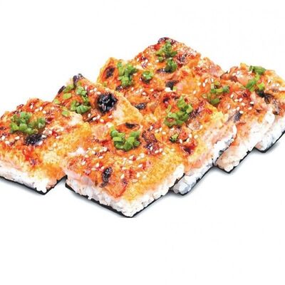 Суши пицца с курицей в Лютые роллы по цене 511 ₽