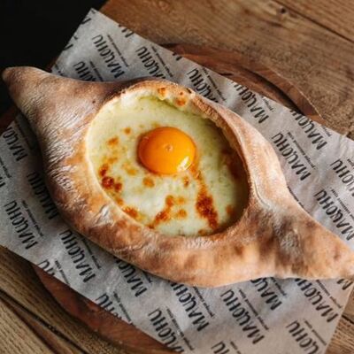 Хачапури по-аджарски в Мацони по цене 490