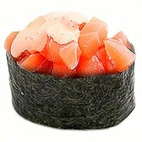 Гункан с лососем в Redwok