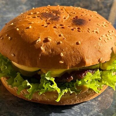Бургер с курицейв Gilam Food по цене 450 ₽
