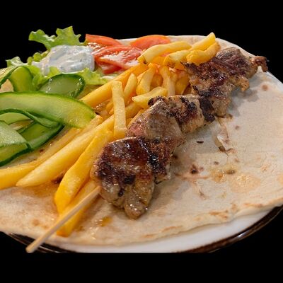 Сувлаки гурунаки в Pita gyros по цене 490 ₽