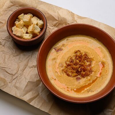 Чаудер с беконом в Bronze lion по цене 540 ₽