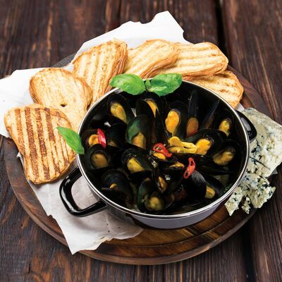 Мидии в белом вине в Чиполучо по цене 799