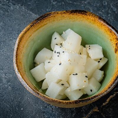 Салат из Дайкона в Пипяо по цене 220 ₽