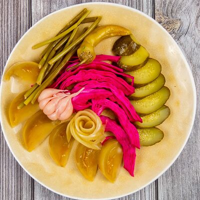 Ассорти соленийв Духанъ Алаверды по цене 460 ₽