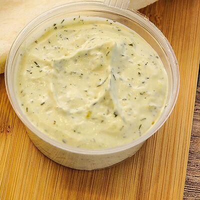 Соус чесночный в Шашлындос по цене 85 ₽