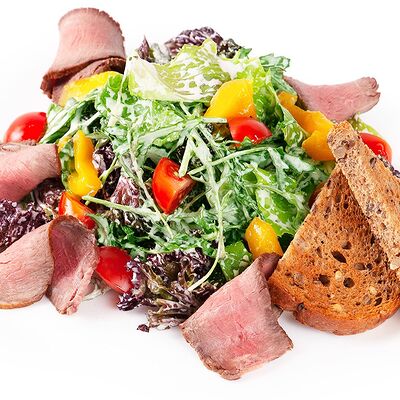 Салат с Ростбифом в Сыто Пьяно по цене 565 ₽