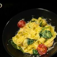 Паста с морепродуктами в Хо Lounge Bar