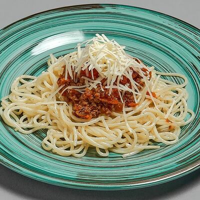 Паста с говядиной в Хука Lounge по цене 600 ₽