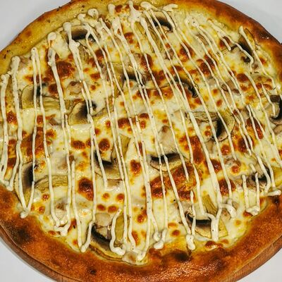 Пицца Жюльен в Добрая кухня по цене 699 ₽