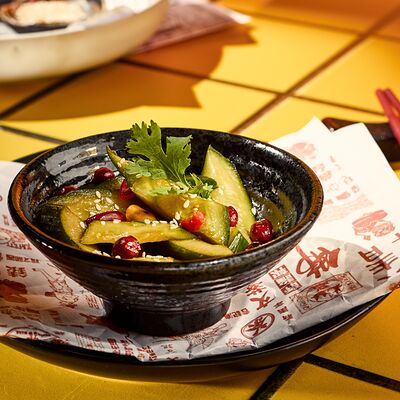  Битые огурцы (салатная закуска) в Bao по цене 250 ₽