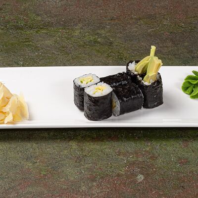 Ролл Маки с авокадо в Бай Тай по цене 320 ₽