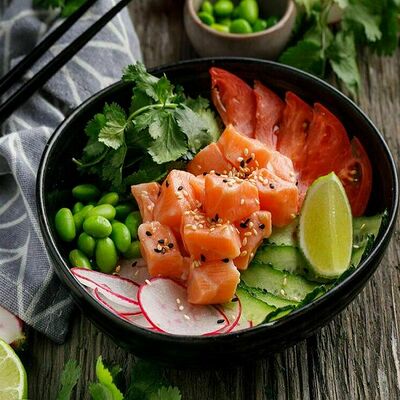 Поке с лососем в Баклажан в ТЦ 