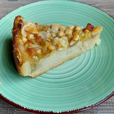 Бретонский яблочный пирог в Пхали-Гали по цене 370 ₽