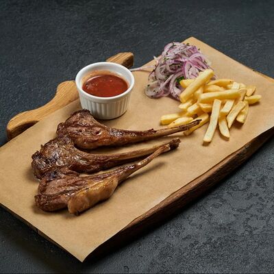 Каре ягненка в Чайхонa бapaкaт по цене 990 ₽