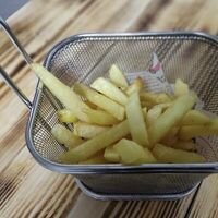 Картофель фри в ПАБ Bootlegger