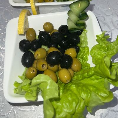 Оливки и маслины в Хазар по цене 203 ₽