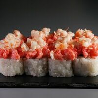 Кайджи в Chicken & Roll