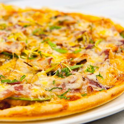 Пицца Рандеву в Рандеву по цене 960 ₽