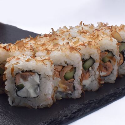 Бонито ролл в Tora Sushi по цене 2690 ₸