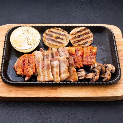 Самгепсаль в Дом куксу korean noodles&bbq по цене 1700 ₽